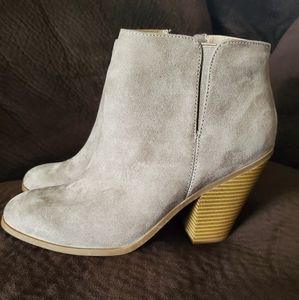 Banana Republic boots